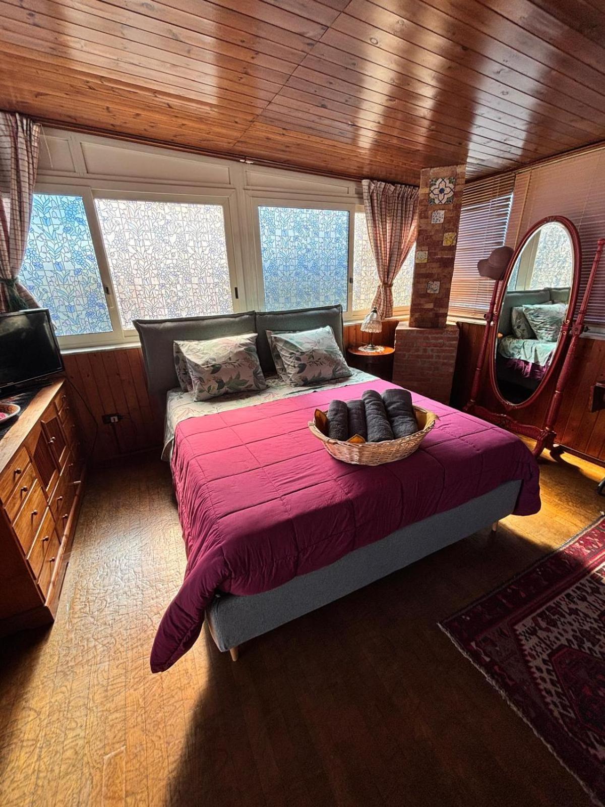 Casa Vacanza Lunastella Мондело Екстериор снимка